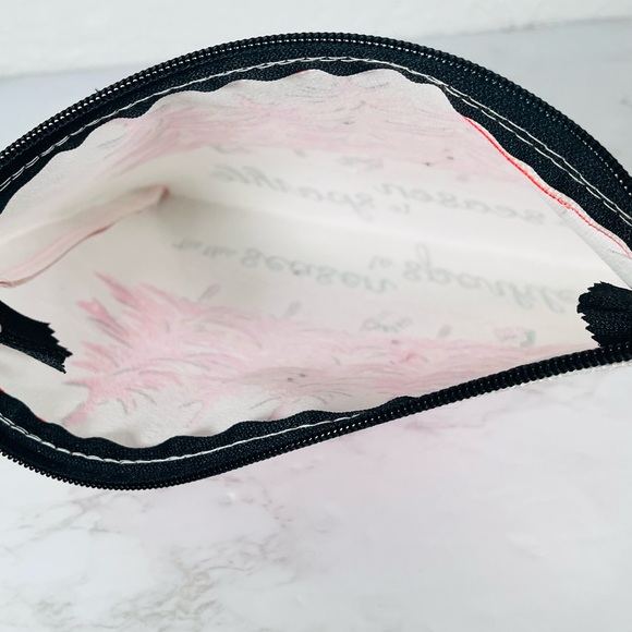 Festive Pink Tree Pouch - Picture 8 of 9